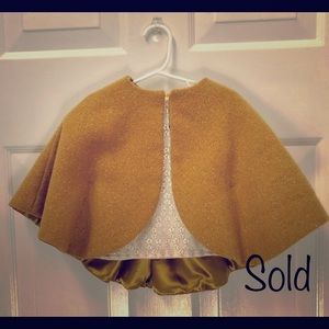 Genuine Kids by OshKosh B’gosh Gold Cape